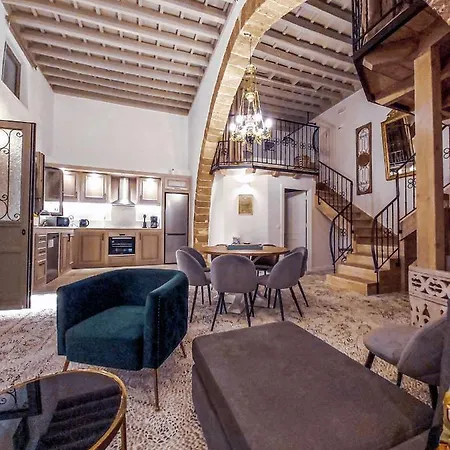 בית נופש Heliareti Traditional House *